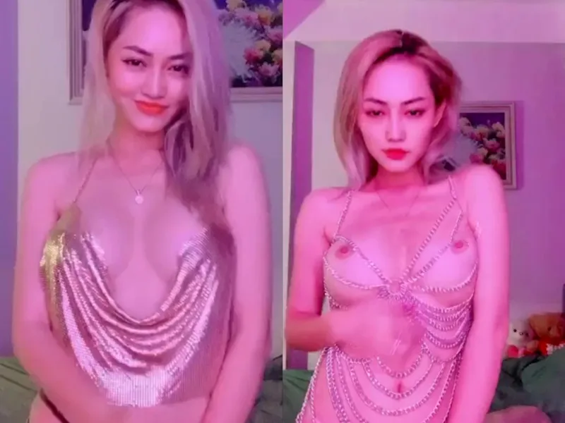 Em ngọc hà vú đẹp dâm dục tự sướng p1